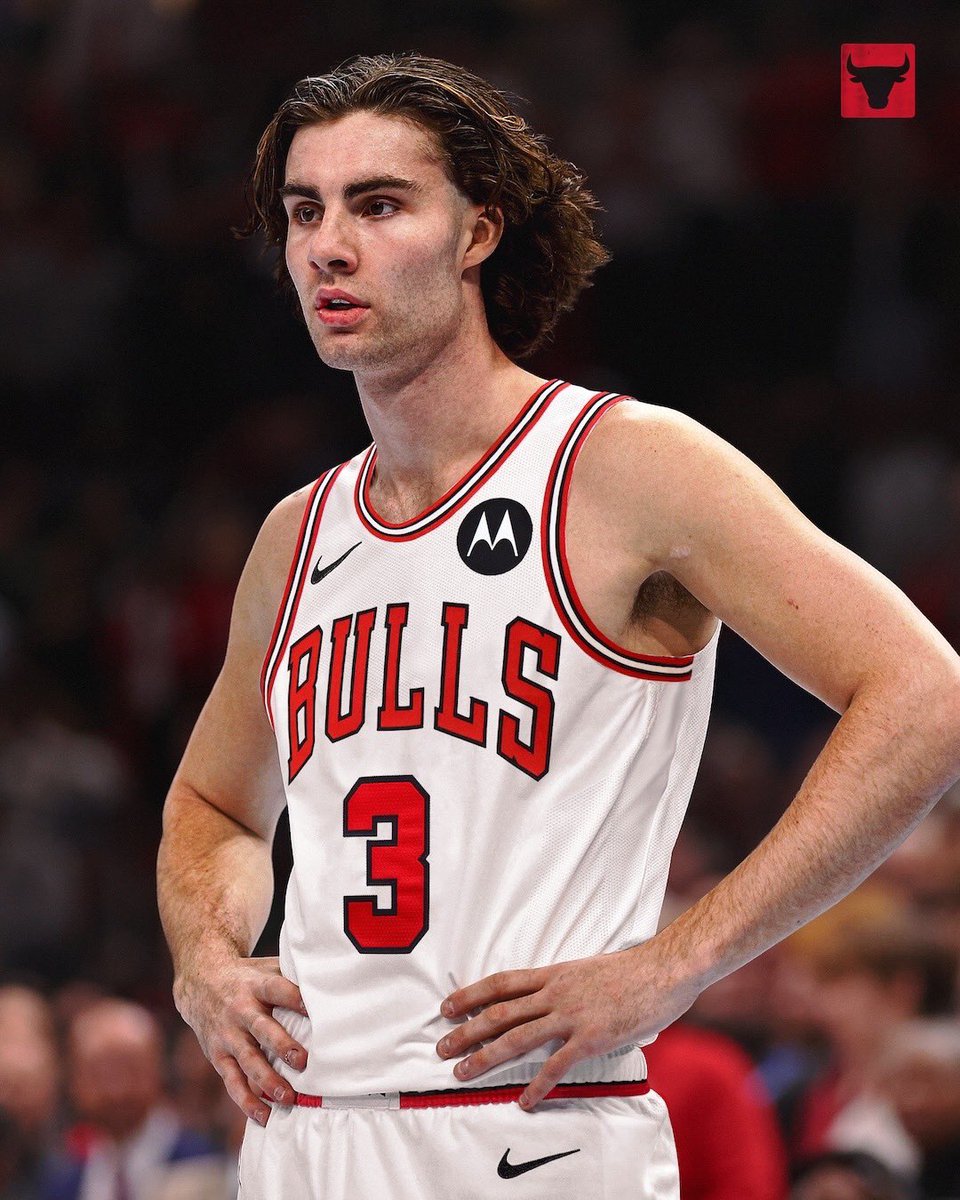 Legion Hoops (@legionhoops) on Twitter photo Josh Giddey is expected be the Bulls starting point guard next season, per <a href="/JCowleyHoops/">Joe Cowley</a>.
“They view him as Lonzo Ball-light — a point guard with positional height to not only rebound, but attack the opposing defense with his ability to get the ball quickly up the floor by Josh Giddey is expected be the Bulls starting point guard next season, per <a href="/JCowleyHoops/">Joe Cowley</a>.
“They view him as Lonzo Ball-light — a point guard with positional height to not only rebound, but attack the opposing defense with his ability to get the ball quickly up the floor by