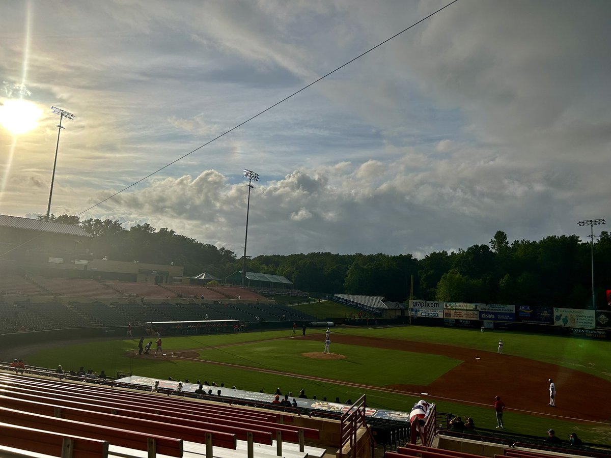 ClintWortman1's tweet image. Bowie Baysox game! #baysox #birdland