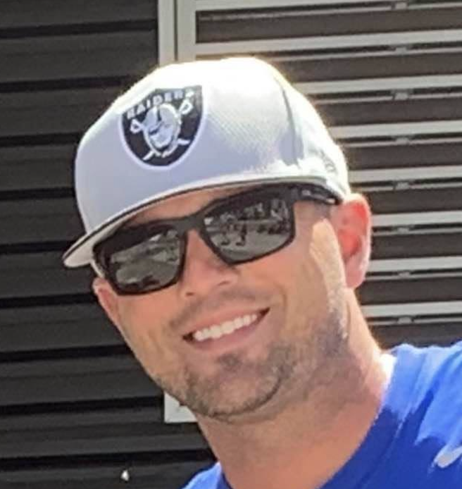 lsb_baseball's tweet photo. Happy birthday to the world's greatest Girl Dad, our catching guru, and a guy who is bad at picking NFL teams. Enjoy your day Coach Lewis! 🎂🎉🎂 https://t.co/QX17I2Z5xs