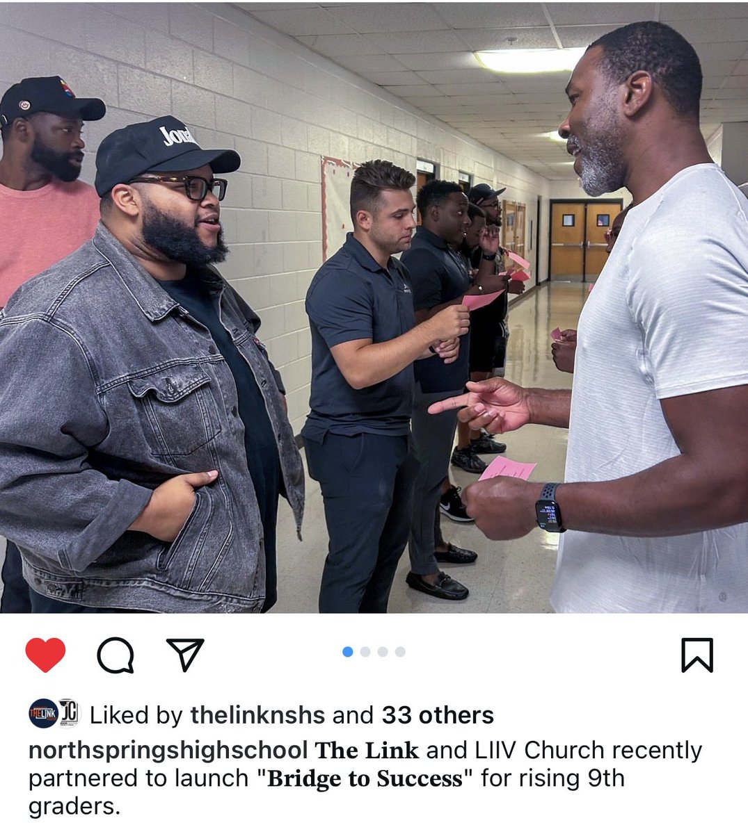 NSHSTheLink's tweet photo. Linking our Freshman Spartans to Mentorships! Thanks to LIIV Church for this wonderful collaboration! #StrongerToghter @FCS_NSHS_Princ @FultonCoSchools @NorthSpringsHS https://t.co/dCSjgIvmGZ
