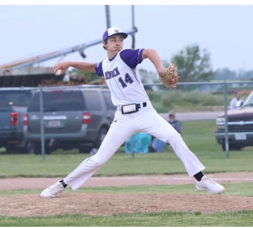 Awesome Senior Legion season
Logan Clark- Minden Post 94
Currently uncommitted 

Class of 2025
7-1 vs class A/ B competition 
ERA 0.85
Fastball - 83-85 mph 
Curveball- excellent spin/drop- 78-80
Change up- upper 70’s
Great command- great kid! Feel free to share

Recruit him!