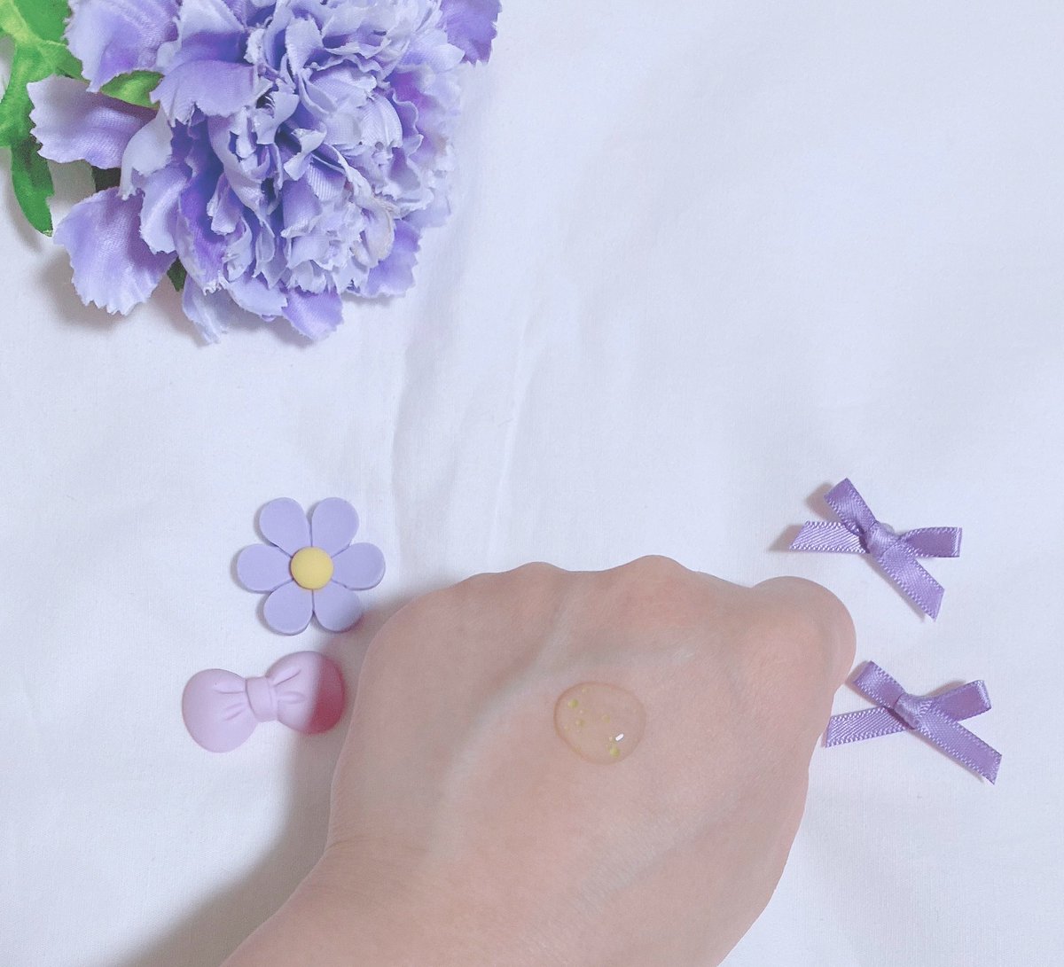 lapin__rose_'s tweet photo. ꢭ naturaldermaproject ꢭ
トロッとしたテクスチャーでベタつきなく浸透し香りはほぼなく黄色のツブツブは
ベータカロチン、ビタミンAが含まれてます
弾力、肌バリアにおすすめなセラムです💛
#naturaldermaproject
#ベベバイオームアンチエイジングセラム https://t.co/SOrF0ctJoD