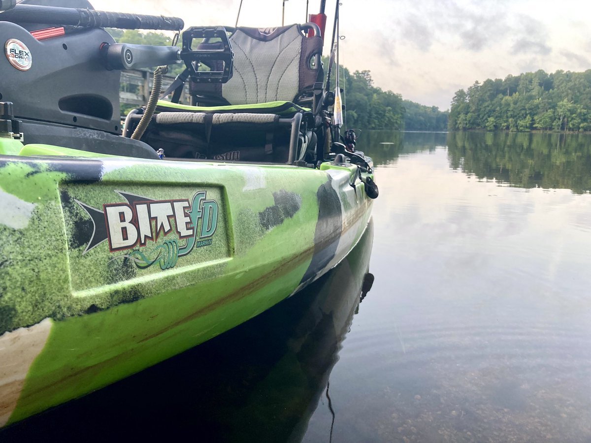 miacalva's tweet image. Whether it’s in skinny water or riding big rollers, my #BiteFD is the perfect ride. My main fishing kayak for five years &amp;amp; I’ll never want another. Perfection -  recognize it when it’s in front of you!

Here’s to fishing soon!

#JKFishing #JacksonKayak #JacksonBite #FlexDrive