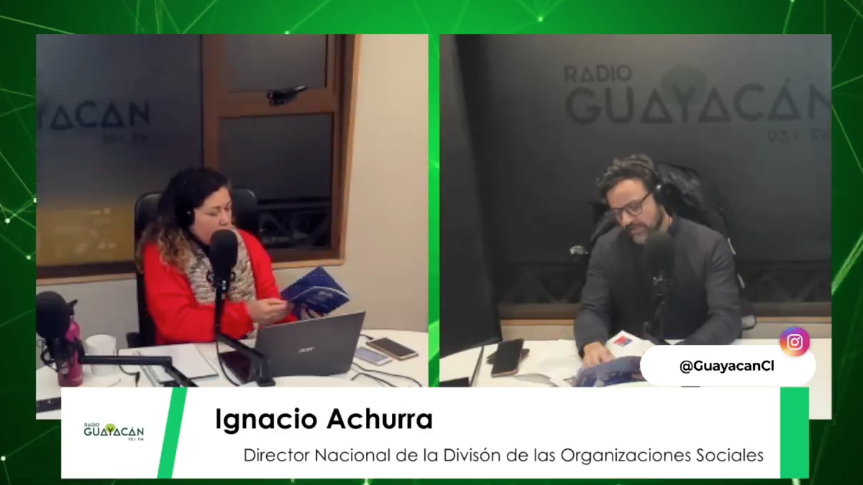 "Lo mejor..." con Paola Ahumada junto a <a href="/IgnacioAchurra/">Ignacio Achurra Díaz</a> de <a href="/dos_segegob/">División de Organizaciones Sociales</a>  
"Nosotros estamos convencidos de que las Organizaciones Sociales, son claves para avanzar en derechos sociales y mejores condiciones de vida"