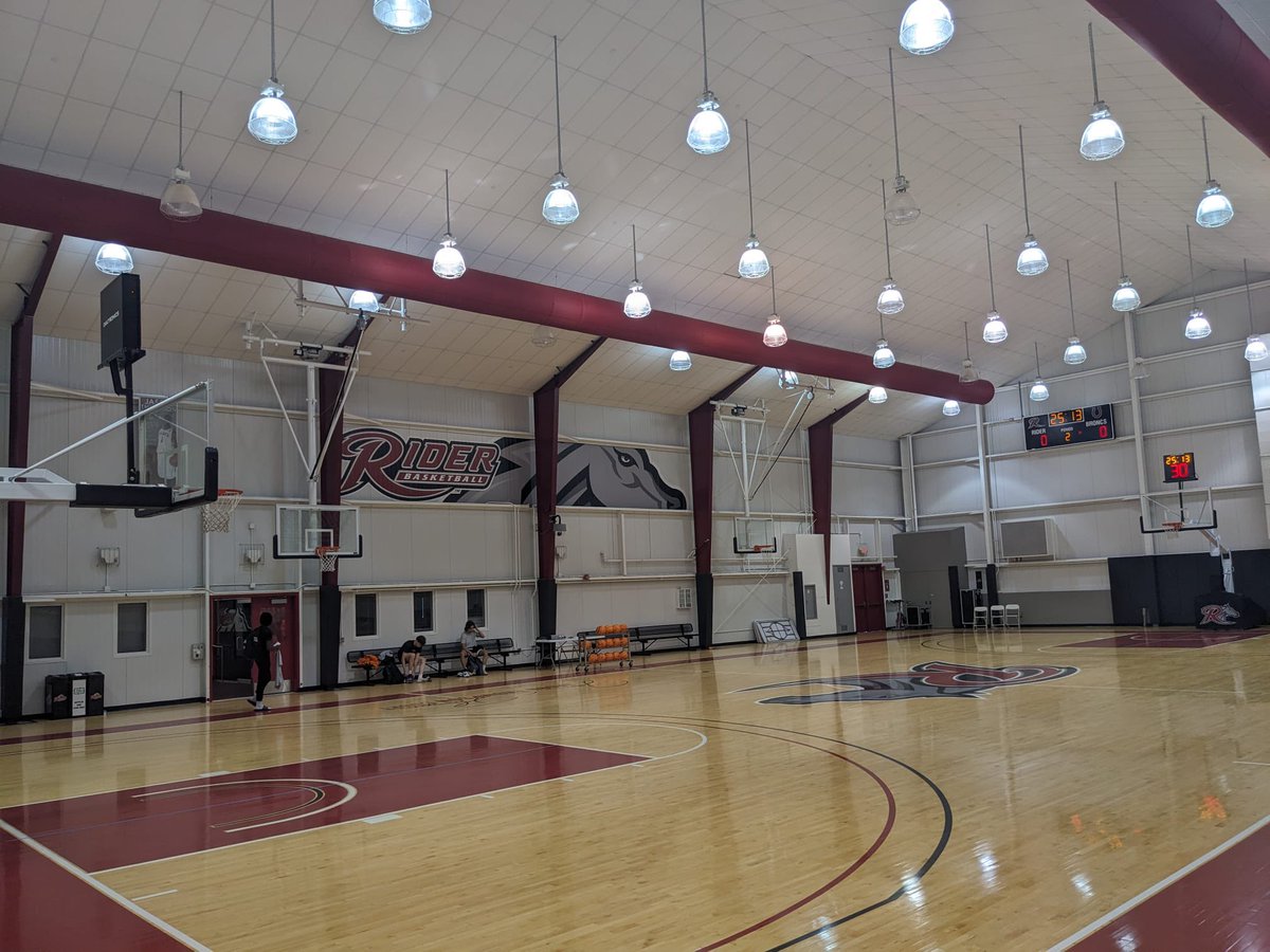 Matt_Loucks_'s tweet photo. I would like to express my thanks to coaches @CoachKBaggs, @KimWaiters @CoachDPresley and @CoachGe_off for the opportunity to workout and visit Rider University. It was great to finally meet you all face-to-face. https://t.co/oLOSK79Ypt