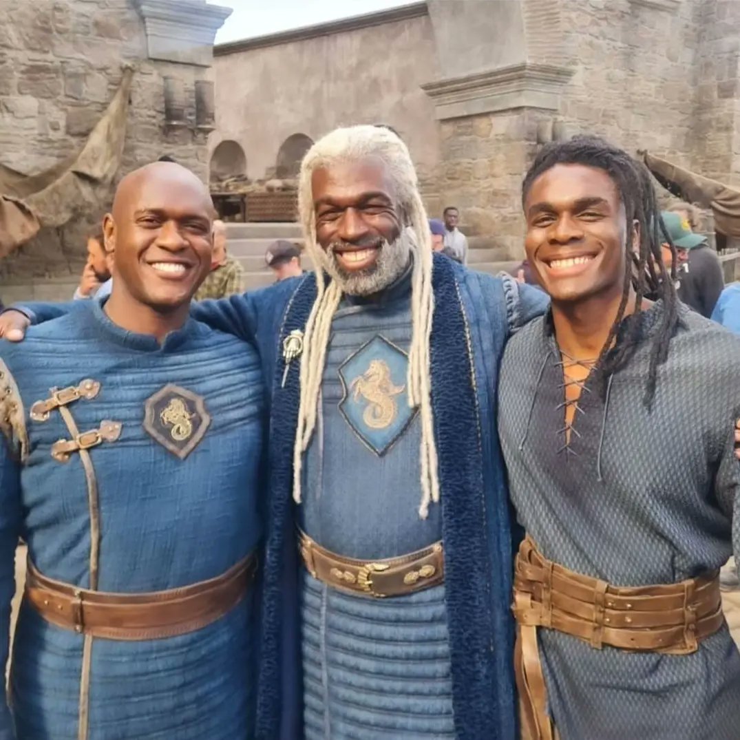 Hablo_de_SYP's tweet photo. ⚔️🔥 Detrás de escena La Casa del Dragón #HouseOfTheDragon #GameOfThrones https://t.co/p6UUOiru2W