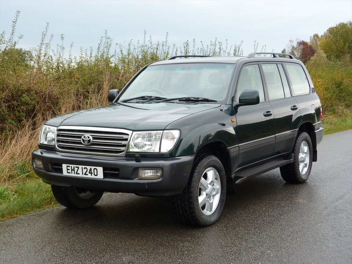 1. late 90s Nissan Patrol
2. Mitsubishi Pajero Evo
3. late 90s Land Rover Discovery
4. Late 90s Toyota Land Cruiser Amazon

Spot a theme here?