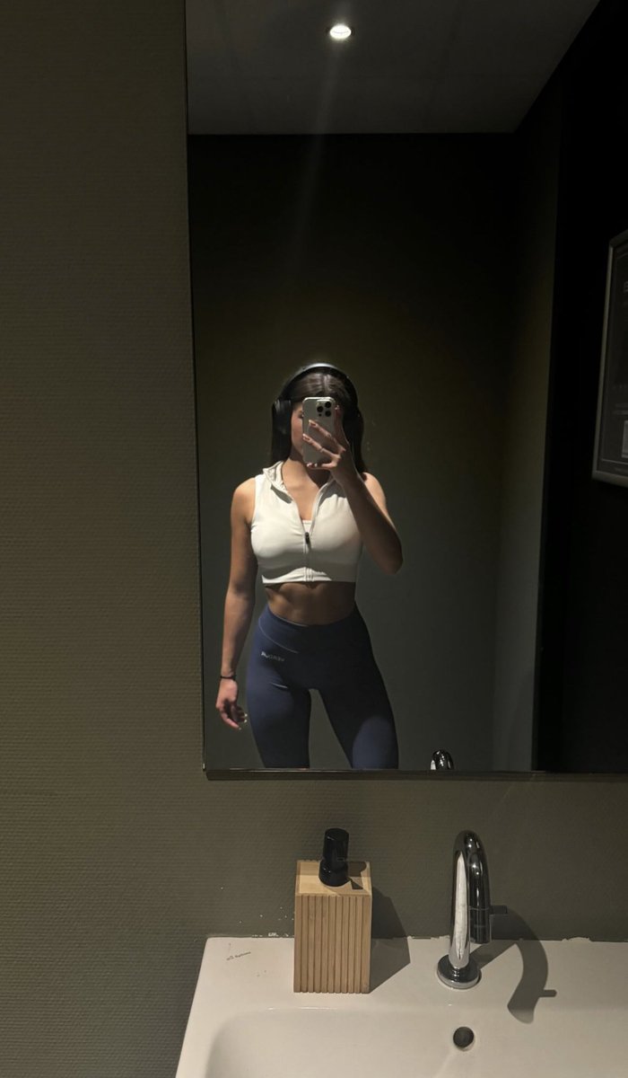 stressingplay's tweet photo. Quick workout 😋 https://t.co/jGEy0UKmS7