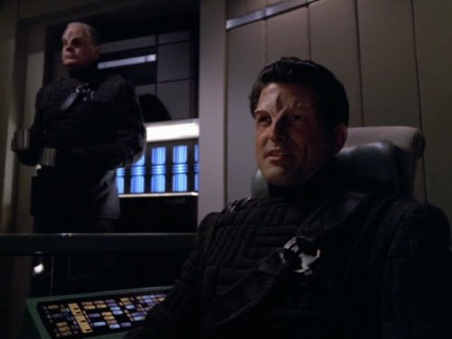 fmfagan's tweet image. This is a good VOY episode. 

Season 5, Episode 10
First aired: December 16, 1998
Written by: Michael Taylor
Directed by: Les Landau
Stardate: Unknown (2375)

#AllStarTrek #VOY #Counterpoint