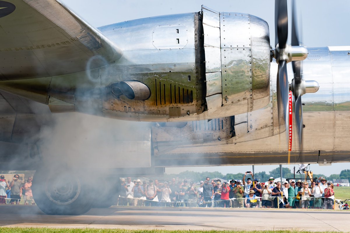 EAA's tweet photo. Photographer Spotlight: Lewis Berghoff
Enjoy these photos from one of our many talented photographers at #OSH24.
#Aviation #Airplane #Avgeek #Flying #Aviationlovers #Pilotstuff https://t.co/bQZxgvYmLu