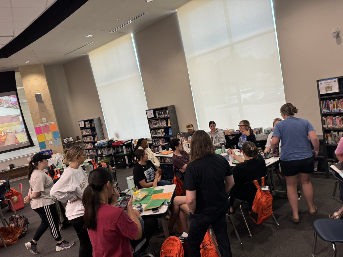 TLE Shark Tank teacher edition was a blast!! We had so many laughs as teams tried selling their teacher products to the sharks. TLE is the place to be! 💙🦁😃

@HEBISDpeople <a href="/hebisd/">HEB ISD</a> @AnieCirino