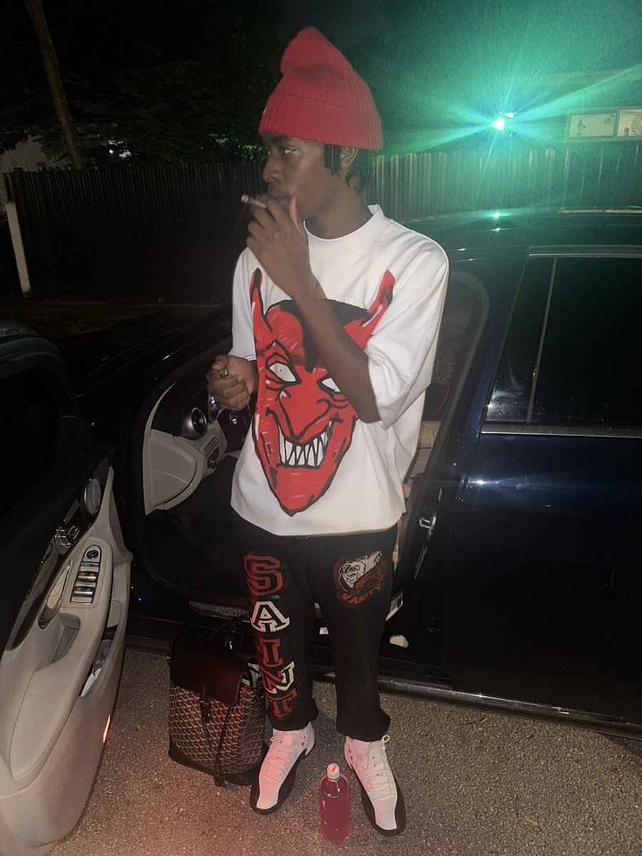 Polokidantt's tweet photo. Million dollar kid🦅🦅 https://t.co/IxxrWojVPS