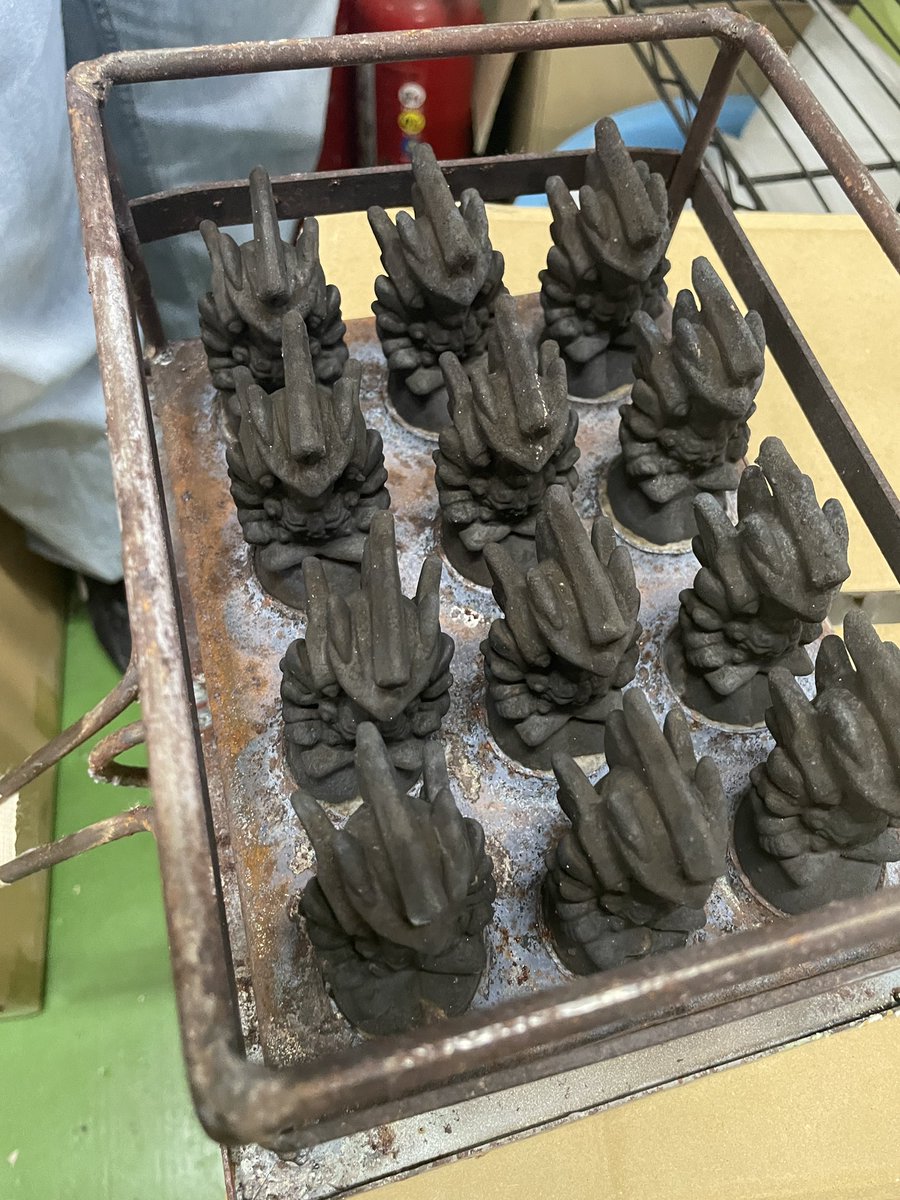 お知らせ📢】 明日、8月9日(金)から予約発売開始(数量限定)‼️ 映画