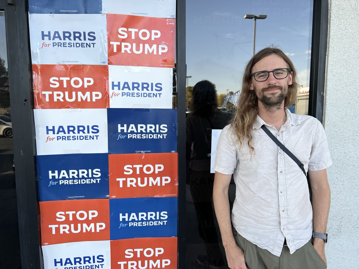 colettephair's tweet photo. Campaign offices this week.
#NVDems #KamalaForPresident #Kamala #LasVegasforKamala #phonebanking #textbanking #volunteerforKamala #Kamala2024 https://t.co/TR59htV7Mw