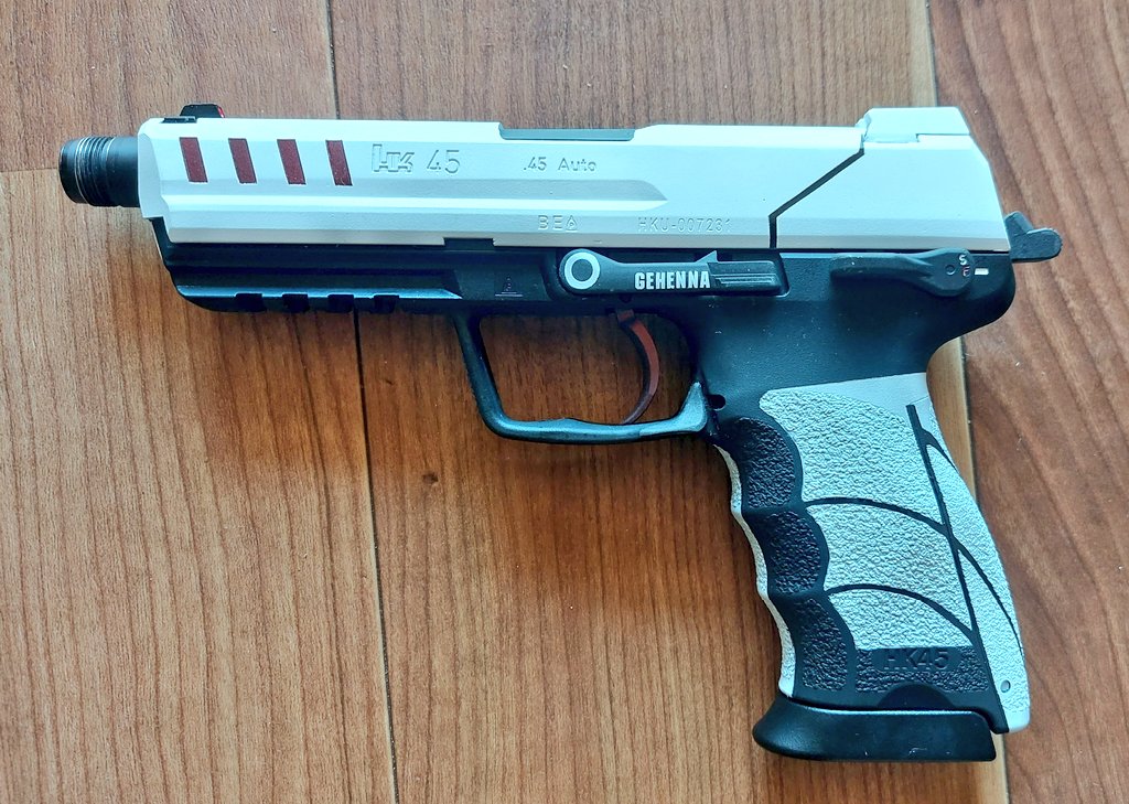 バ*ラ様 鬼方カヨコ デモンズロア(東京マルイ HK45) バ*ラ様 鬼方カヨコ デモンズロア(東京マルイ HK45) - メルカリ