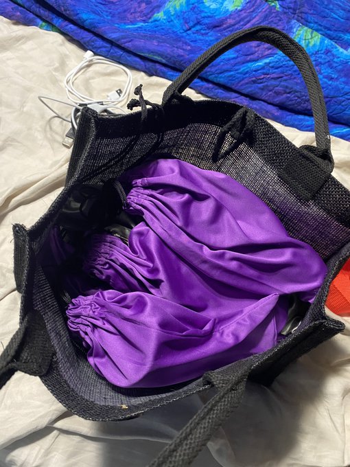 Packing up for @FetishCon! I can&rsquo;t forget my bag of dicks!! https://t.co/Rg3HddxAqy<a class="tags" href="/tag/fetishcon">@fetishcon</a><a href="/tag/porn"class="tags"><span>#porn</span></a><a href="/tag/bigbooty"class="tags"><span>#bigbooty</span></a><a href="/tag/curvygirl"class="tags"><span>#curvygirl</span></a><a href="/tag/bigass"class="tags"><span>#bigass</span></a><a href="/tag/bigbutt"class="tags"><span>#bigbutt</span></a>