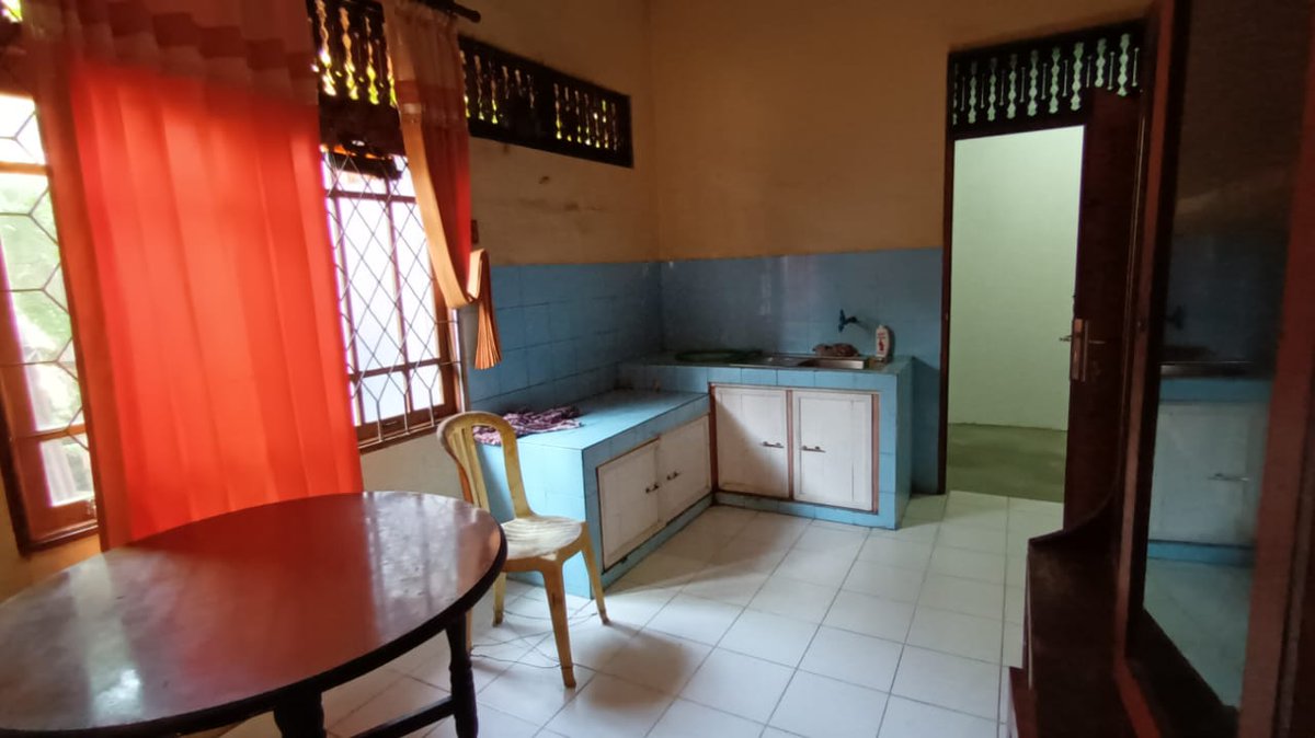 Ary12_10's tweet photo. siapa tau ada yg mau/minat...🙏🙏
luas tanah 135 m³...luas bangunan 75...sertifikat SHM...
kontak 081249225066 https://t.co/Zc03GGbvvh