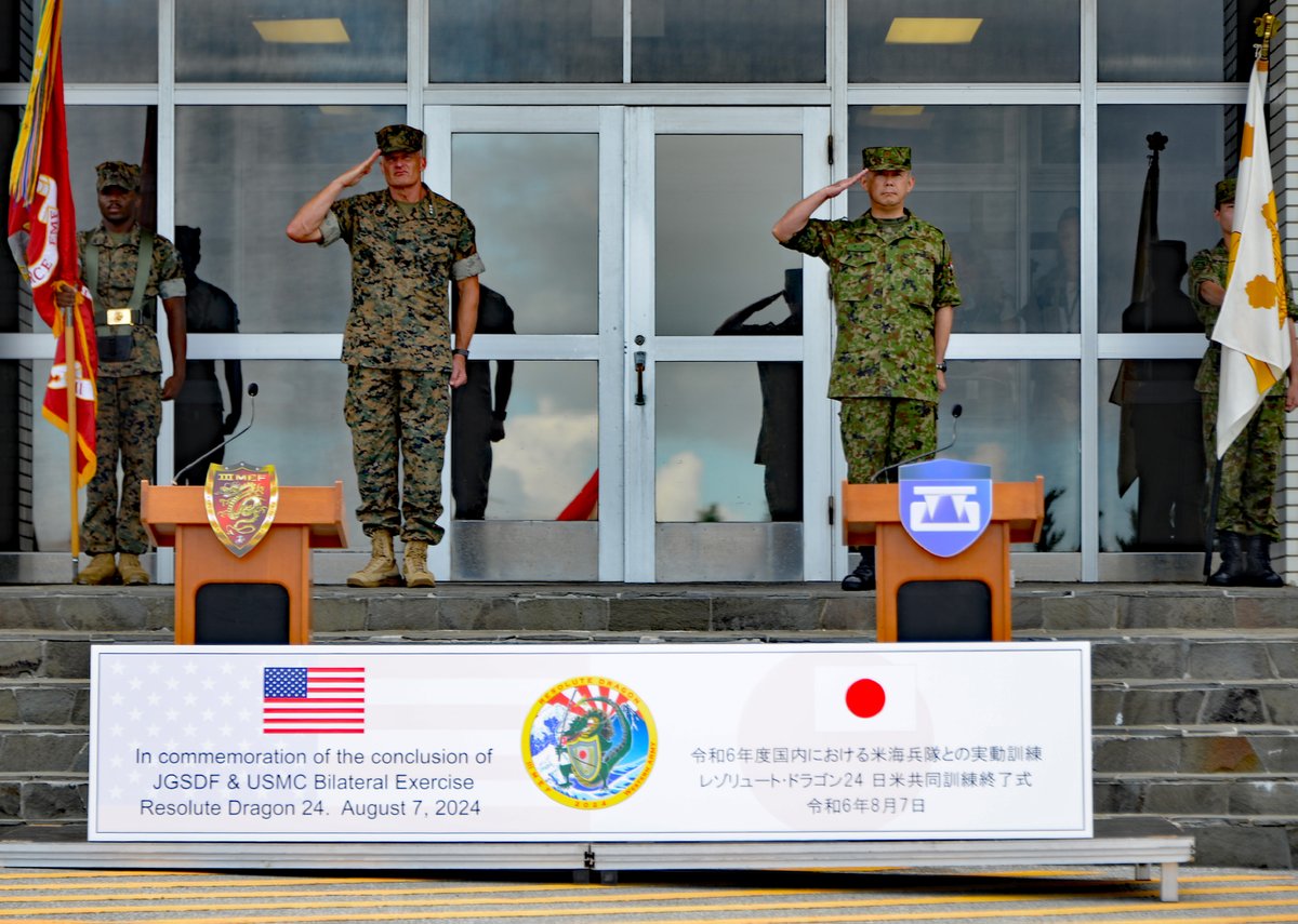 JGSDF_WA_pr's tweet photo. 【#レゾリュート・ドラゴン24 ⑳】
#西部方面隊 は、8月7日(水)国内における米海兵隊との実動訓練を終了しました。陸自 #領域横断作戦 (#CDO )と米海兵隊 #機動展開前進基地作戦 (#EABO)の連携について、両指揮官が大きな成果を確認し、強調しました。
#自衛隊って何
#抑止力 https://t.co/BEQy9kMoh5