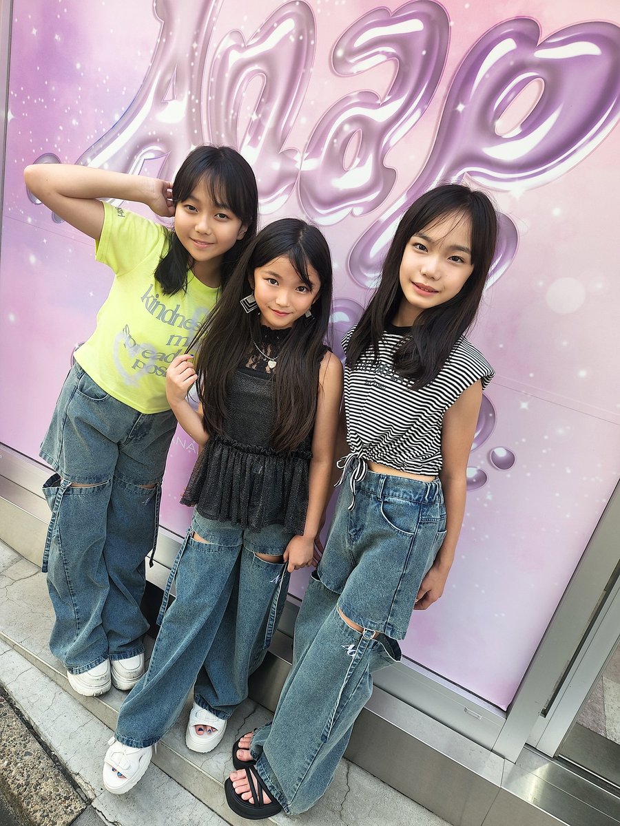 RIONA00317's tweet photo. 昨日はせなチャン💗あいなチャン💗と原宿デート😆🎶🎵
@ANAPnet でおそろパンツGET〰️❤️❤️❤️
かわいすぎない??✨✨
またこれッ着ておでかけしちゃおー💗
#ANAPGiRL
#アナップだいすき
#原宿
#竹下通り
#feiends
#夏休み https://t.co/2xJWOdwafs