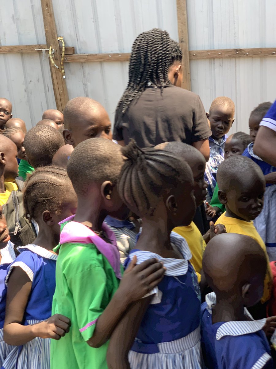 Ubuntu Community School tweet media