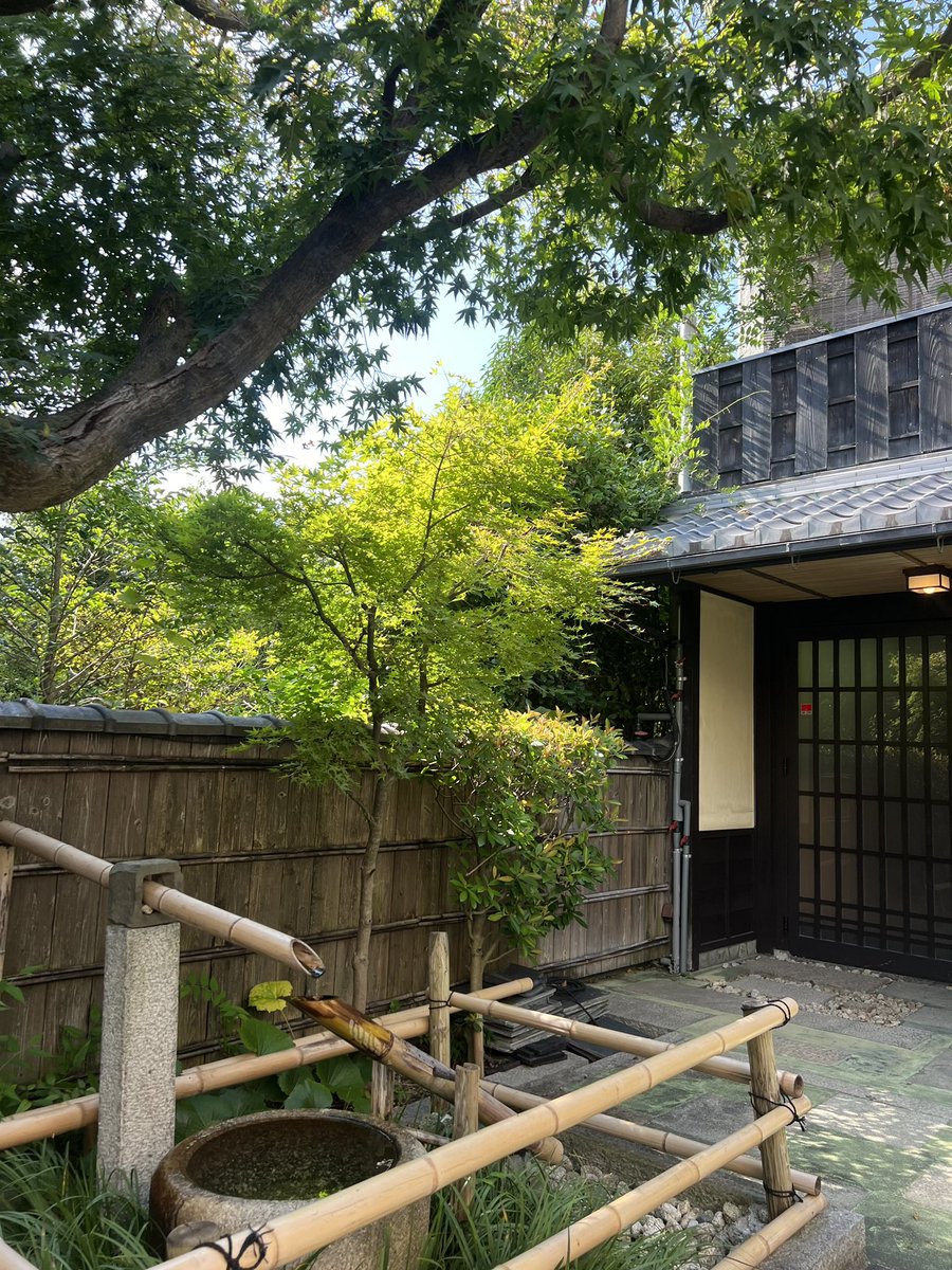 Octavianatus's tweet photo. This pretty halal restaurant I went to the other day in Kyoto. The wudu area has natural flowing water from the Katsura River https://t.co/ZeQPNL4JBZ