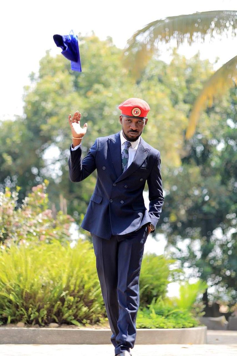 HEBobiwine's tweet photo. Let me also appreciate the Ghetto People who always challenge me to challenge them. Over the past two decades, you guys have kept me on tenterhooks to be the best of my self and give my best energy to everything I do, because I know that by doing things right, I am inspiring millions of others. And yes, let today inspire you to know that you're never too late to pursue your dreams and achieve them. 

Such days usually come with mixed emotions for me. I know Maama would be so proud of me today.  But I am comfortable in knowing that she is looking on from above with so much pride🙏🏿

Above all, I THANK GOD who has always seen me through every challenge; every hurdle!

God is great!

2/2