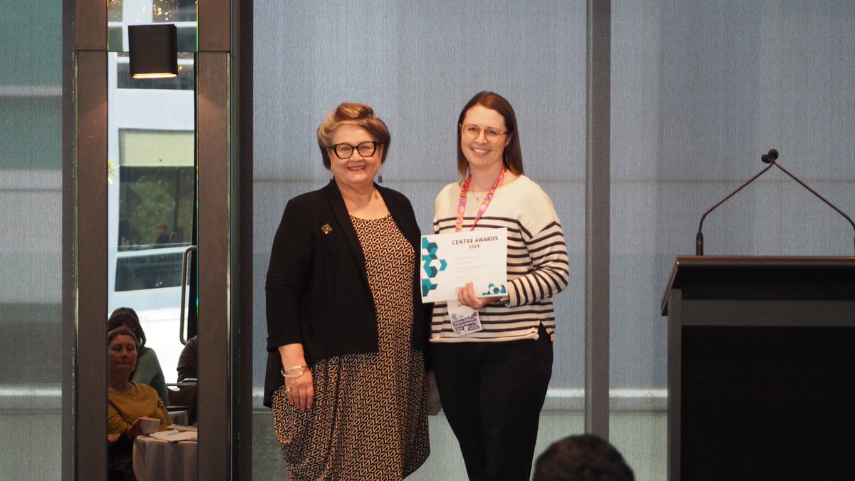 ARC Centre of Excellence for the Digital Child (@digitalchildau) on Twitter photo Congratulations to our 2024 Centre Award recipients!
⏱️Amanda Cipriani - People's Choice award for their 3MT presentation
🌟<a href="/SumuduM3/">Sumudu Mallawaarachchi</a> and <a href="/kimmaslin/">Kim Maslin</a> - Emerging Scholar Awards Congratulations to our 2024 Centre Award recipients!
⏱️Amanda Cipriani - People's Choice award for their 3MT presentation
🌟<a href="/SumuduM3/">Sumudu Mallawaarachchi</a> and <a href="/kimmaslin/">Kim Maslin</a> - Emerging Scholar Awards