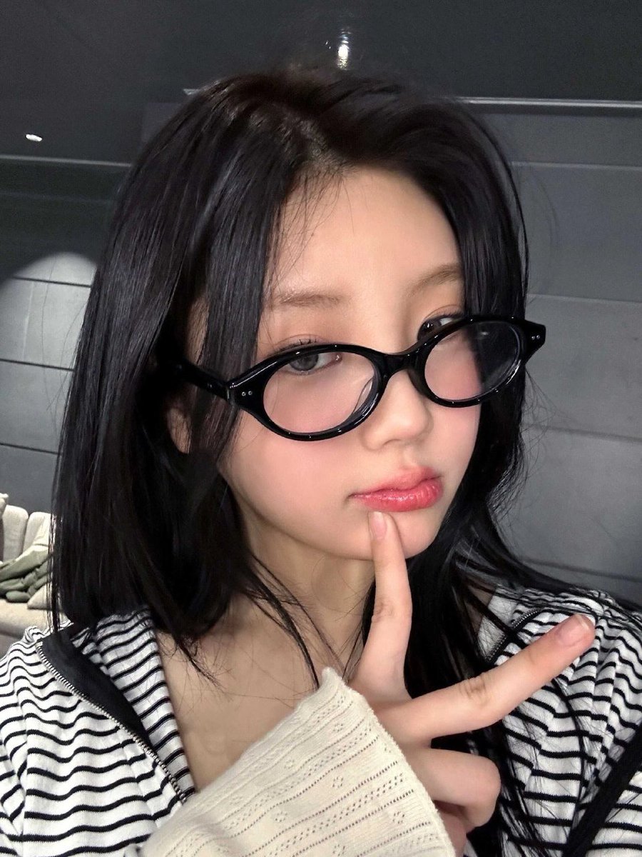 𝑏𝐥u𝕖̈ 𐙚 ݁˖ li𝐥𝑙𝕚es tweet media