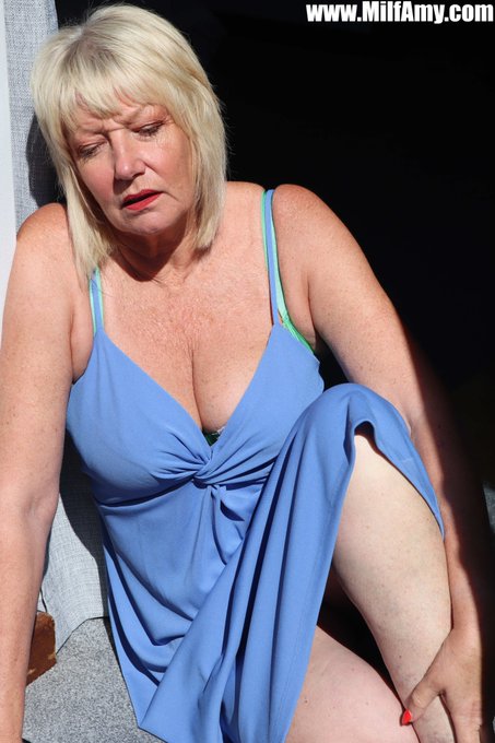 Model Amy™’s pics and videos