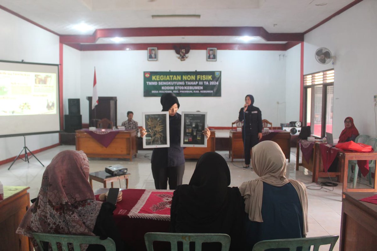 Peduli Generasi Muda, TMMD Sengkuyung Tahap III Kodim Kebumen Mengadakan Sosialisasi Narkoba Dan Bahaya Medsos