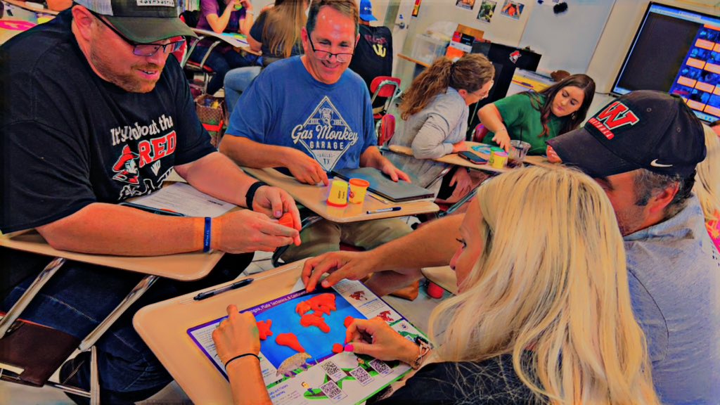 STEMLabOnTheGo's tweet photo. Fun day of #learning, at Whitley County School District, in #Williamsburg, #KY, with America’s “Mr. #Science,” at Kentucky’s best #STEM professional development, Sneaky Science, with Hooked On Science.

#HookedOnScience #STEMPD #MrScience #PD #ProfessionalDevelopment #Science https://t.co/zROe7nAY5L