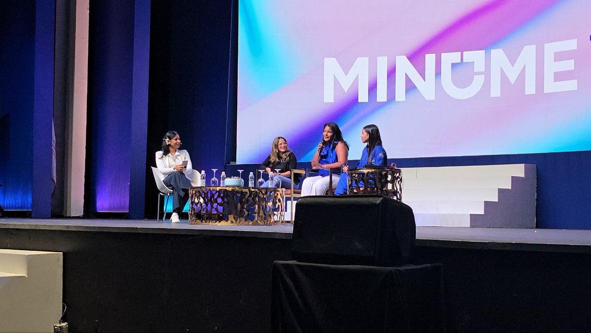 LeomarisReyes11's tweet photo. Loved being part of the Women in STEM panel at MINUME! 🌟 Shared the stage with amazing @julissammateo and Shirley Santana Herrera. I am very happy to have been an inspiration for young talents! 💚💕
#WomenInTech #MINUME #mvpbuzz https://t.co/nLeS23wIjR