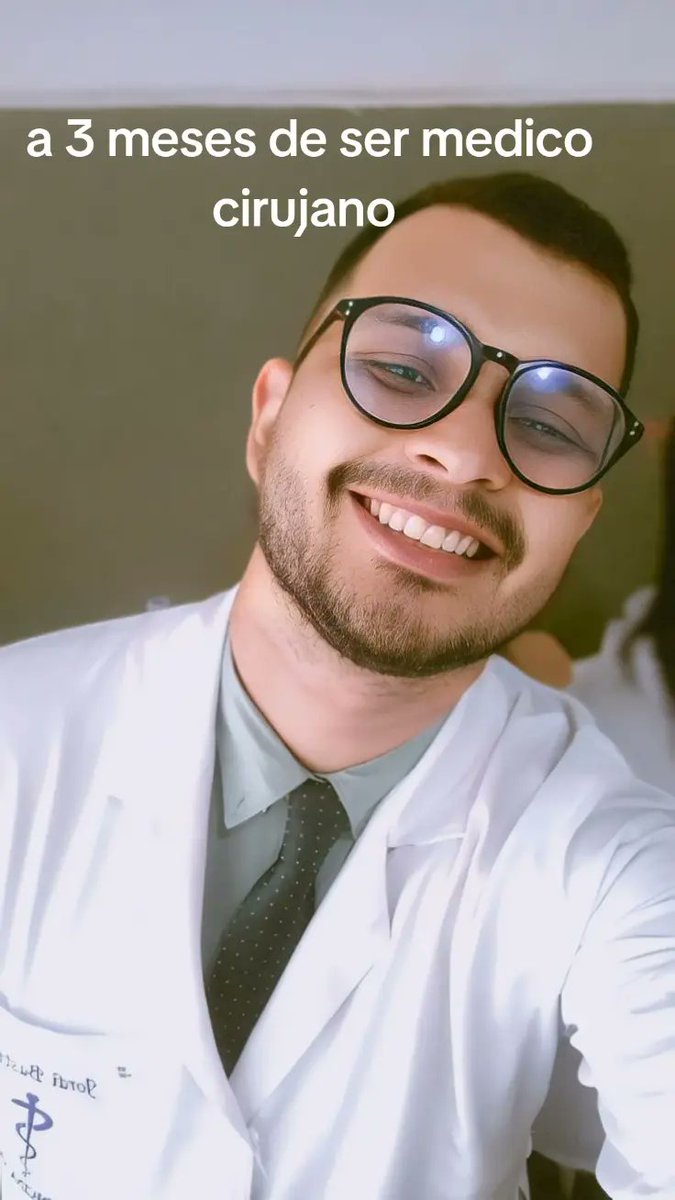 jordialejandro's tweet photo. Estoy a 3 meses de ser médico https://t.co/achTkB2FcV
