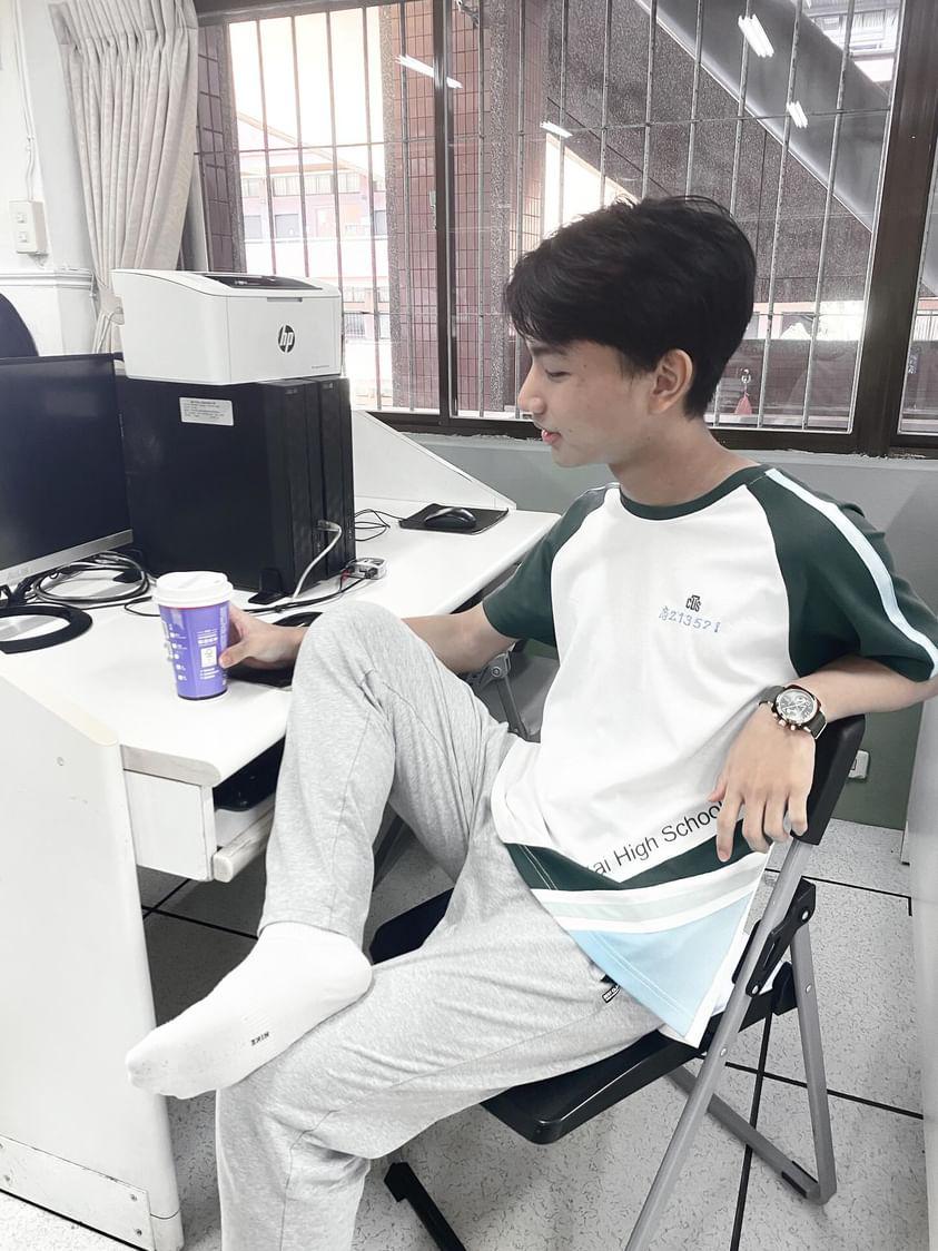 blove_698's tweet photo. 到台南了 https://t.co/h9YPCmoTrk