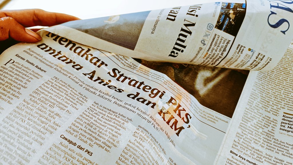 FPKS_Sumsel's tweet photo. Menakar Strategi PKS, antara Anies dan KIM - Kompas, Kamis (8/8/2024) hlm.2, tak hanya di pusat, koalisi Pilkada Serentak (𝘌𝘩𝘦𝘮) sungguh 𝘮𝘦𝘯𝘢𝘳𝘪²𝘲𝘶𝘦... https://t.co/HnTE24PdyR
