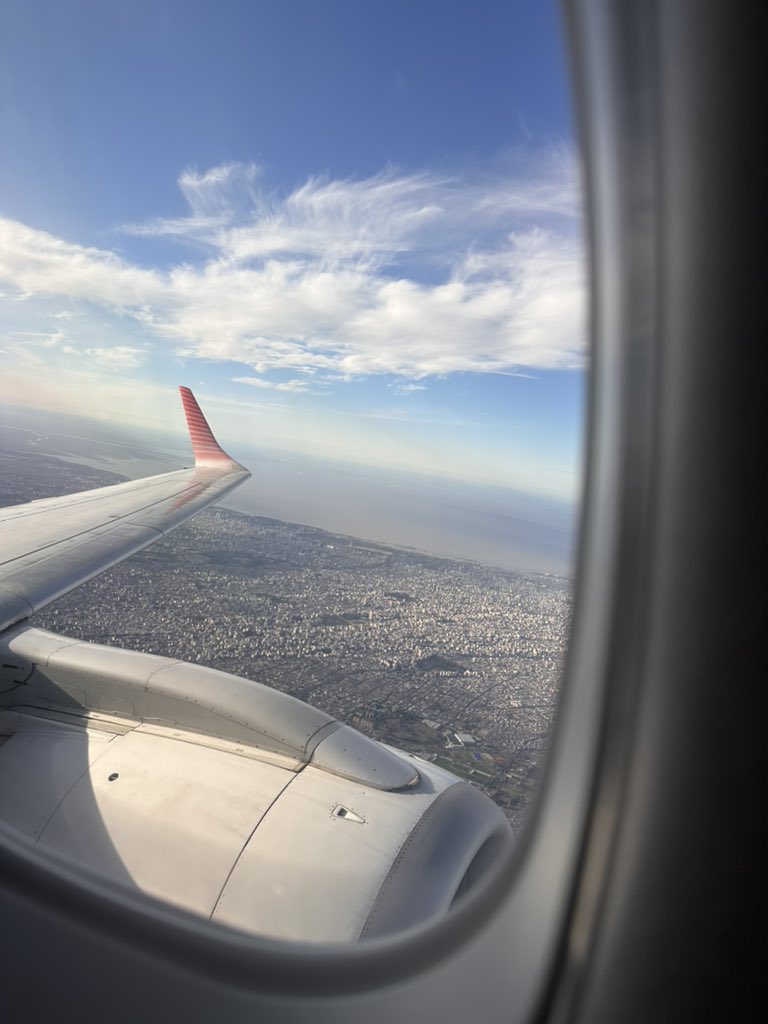 carooip's tweet photo. chau https://t.co/wdalKwSlZx