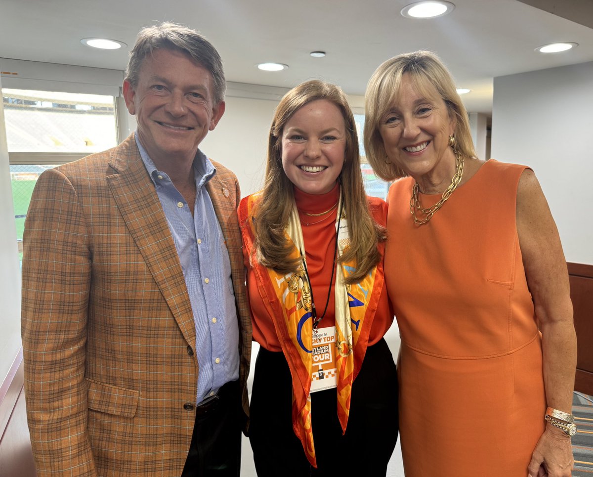 Enjoyed joining <a href="/UT_President/">UT System President Randy Boyd</a> Boyd to welcome federal legislative staff from Tennessee, Kentucky, Mississippi, Alabama, &amp;  North Carolina delegations to Rocky Top! Glad to cohost alongside leadership from Tennessee Valley Authority to share insight on our strong partnership!