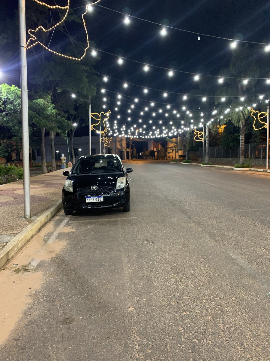 Cherem_'s tweet photo. Desafortunadamente hoy me toca a mí hacer este posteo! Por favor si me ayudan a compartir 🙏🏼

Me robaron el auto hoy de mi trabajo, Sargento Gauto esq. Santa Rosa, es un vitz negro chapa AAEZ 916

Se aprecia cualquier info 🥺💗 https://t.co/Md8yM0mJfJ