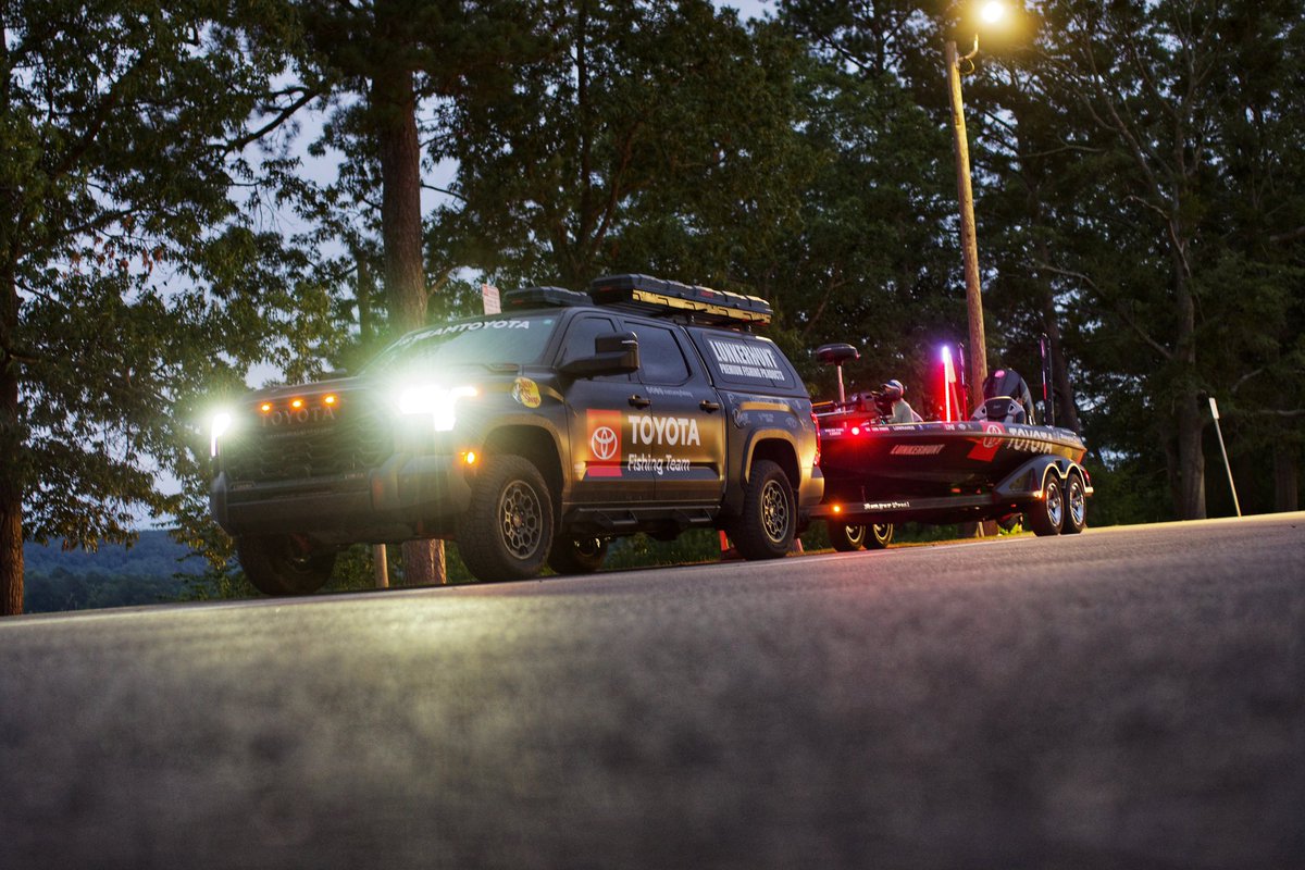 Champlain is a game of ounces. Ready to get it rolling tomorrow! Check-in at 3:30 EST 

#TeamToyota #toyotapartner 
<a href="/bassmaster/">Bassmaster</a>