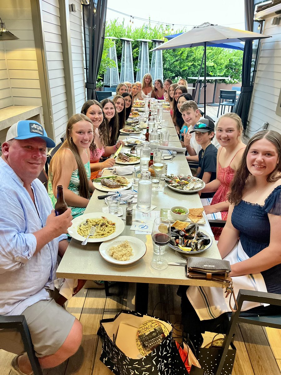 Ava Ratliff (@avaratliff2025) on Twitter photo Better late than never…
What a special group, love these girls so much! Thanks to <a href="/sarahmirandia/">Sarah Stone</a> and <a href="/SackettLauren/">Lauren Sackett</a> for being such great coaches, mentors and friends. Special thanks to <a href="/DemariniBandits/">Beverly Bandits</a> for all you’ve done for me #bestcoachever 🧡🖤 Better late than never…
What a special group, love these girls so much! Thanks to <a href="/sarahmirandia/">Sarah Stone</a> and <a href="/SackettLauren/">Lauren Sackett</a> for being such great coaches, mentors and friends. Special thanks to <a href="/DemariniBandits/">Beverly Bandits</a> for all you’ve done for me #bestcoachever 🧡🖤