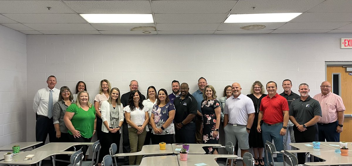 hirtd1's tweet photo. Exited to share that Fremont City Schools’ Administrative Team is back in action and getting ready for a GREAT school year! I am blessed to be among these amazing leaders! https://t.co/sxLTaDqLkJ