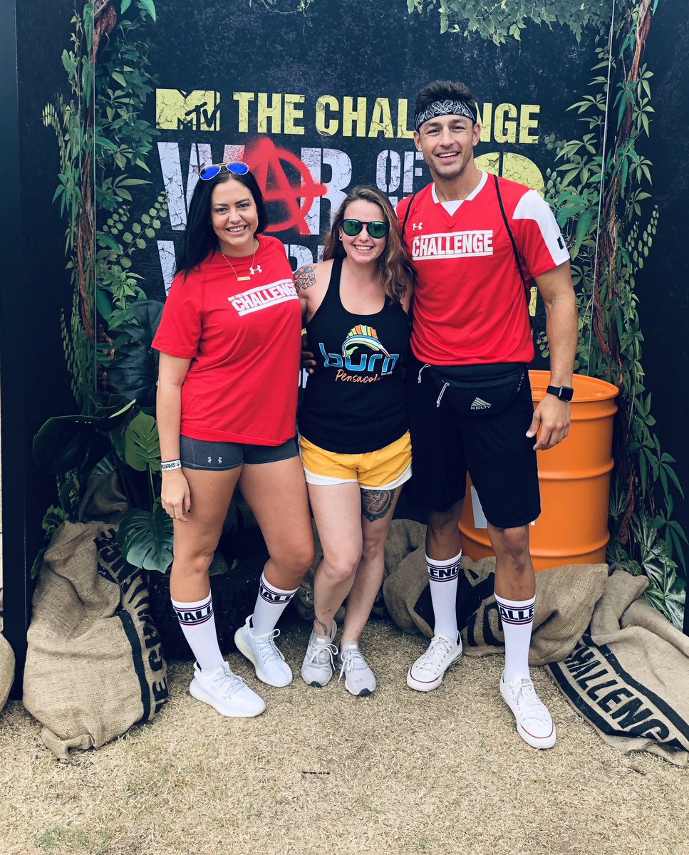 Darlindaze tweet media