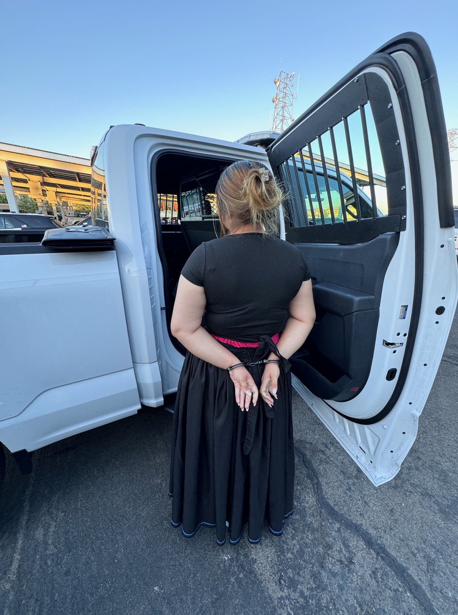 kron4news's tweet photo. Police: 2 female suspects arrested after $2,000 worth of merchandise stolen from Ulta in Brentwood https://t.co/xty9ciwWcs https://t.co/z1uzI5zlP6