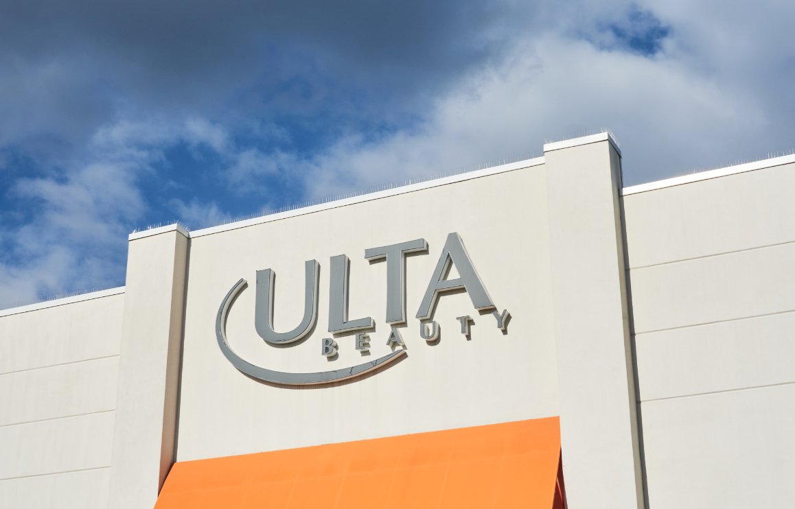 kron4news's tweet photo. Police: 2 female suspects arrested after $2,000 worth of merchandise stolen from Ulta in Brentwood https://t.co/xty9ciwWcs https://t.co/z1uzI5zlP6