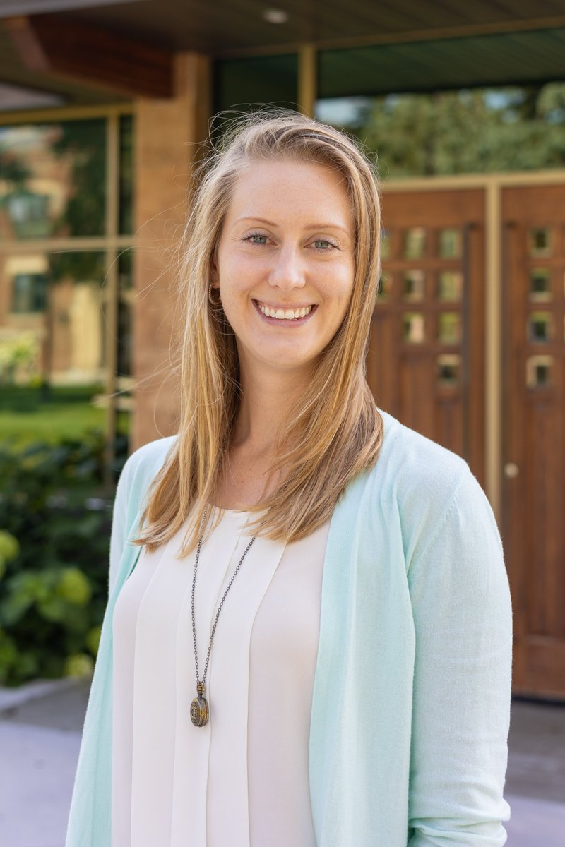 WhoRUServing's tweet image. 🌟 Value Giver Spotlight: Anna Gruen🌟
🙏 In moments of sadness, Anna Gruen shines by offering support and comfort through God&apos;s Word. Her actions remind us of the power of community and empathy. Who can you reach out to today?  #ValueGiverSpotlight #WeAreCSP