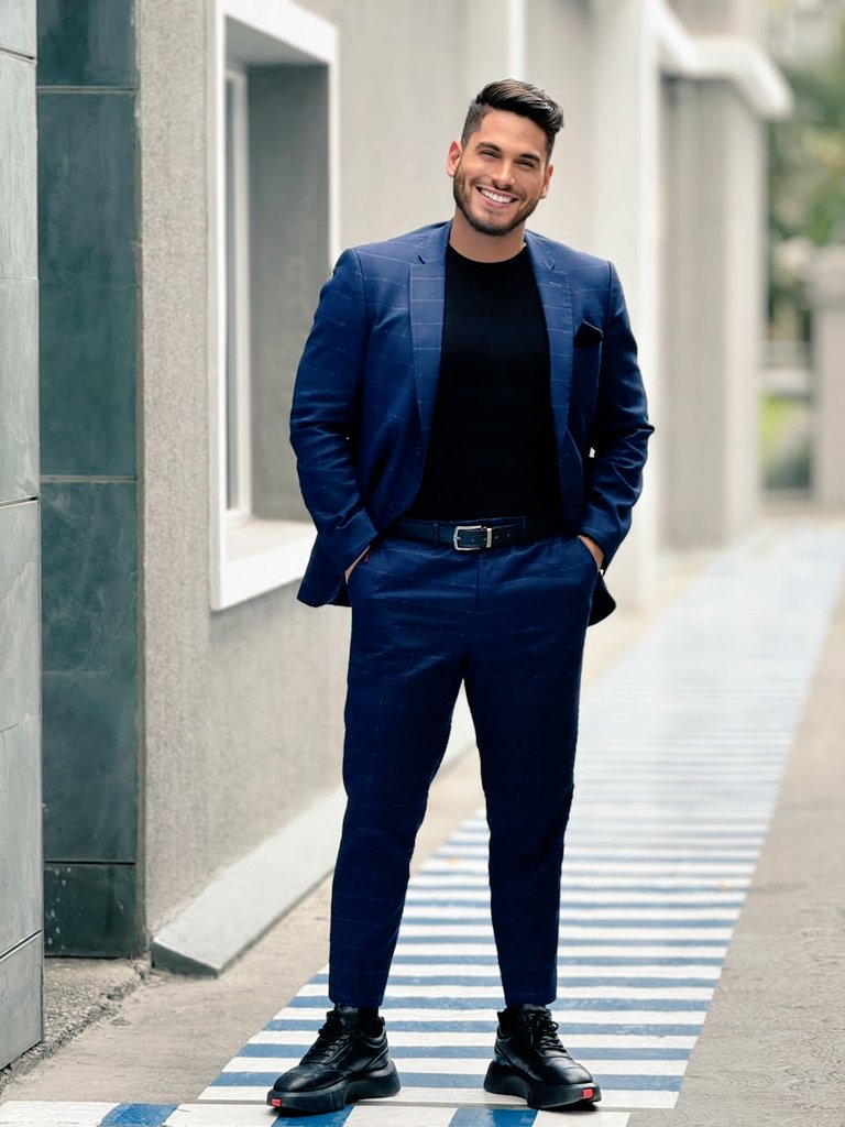 Julio Meza por segunda semana invitado en La Tizana por Globovision. Sintoniza 10 am de Lunes a Viernes <a href="/JulioJMeza/">Julio meza</a> <a href="/globovision/">Globovisión</a>