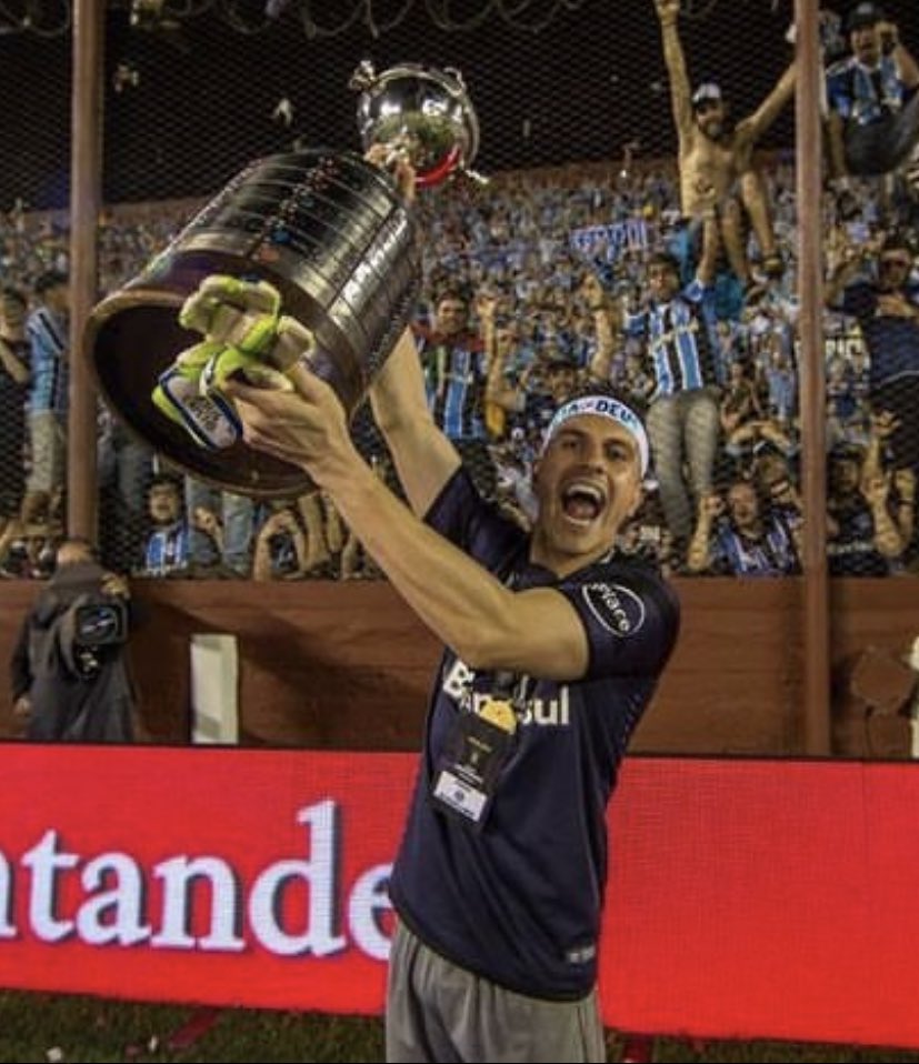 ottoveio's tweet photo. Que saudades de ti cara https://t.co/5snCkdu6cb