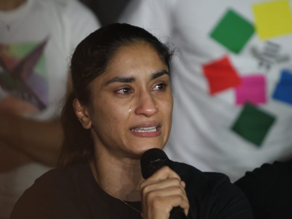 IncAyushKumar's tweet image. इस सिस्टम से पक गई है ये लड़की
लड़ते-लड़ते थक गई है ये लड़की...
#SorryVinesh #Vinesh #विनेश_फोगाट