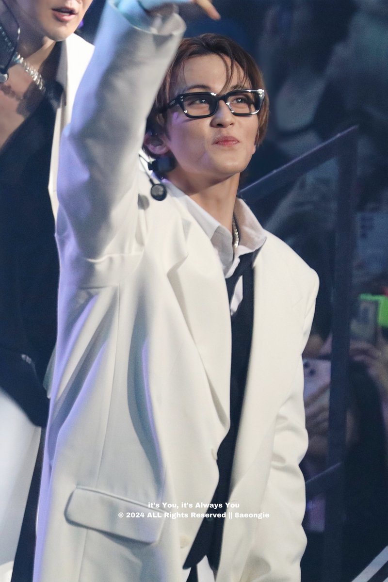 240803 NCT127 8주년 팬미팅

#마크 #MARK #マーク #李马克 #NCT #NCT127