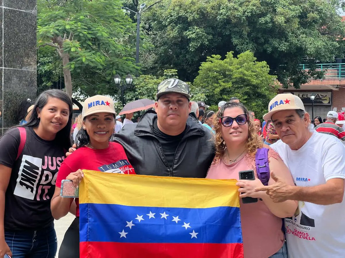 #MIRA la patria nos llama a defenderla con firmeza y determinación.
#VenezuelaSeRespeta